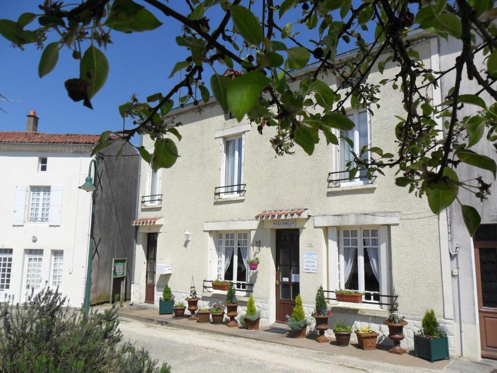 Chambres D'Hotes Bienvenue L'Absie Exterior photo